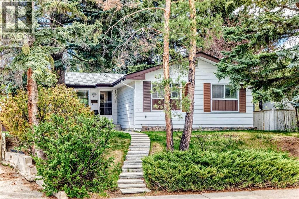 5007 Vallance Crescent NW