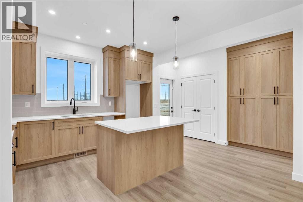 45 Hotchkiss Gardens SE