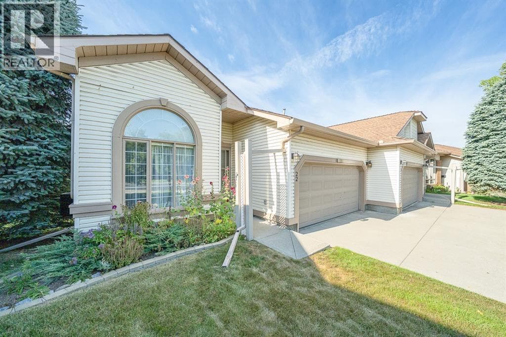 22 Douglas Woods Park SE