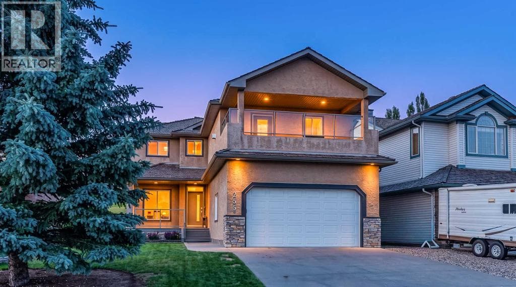 255 Gleneagles View