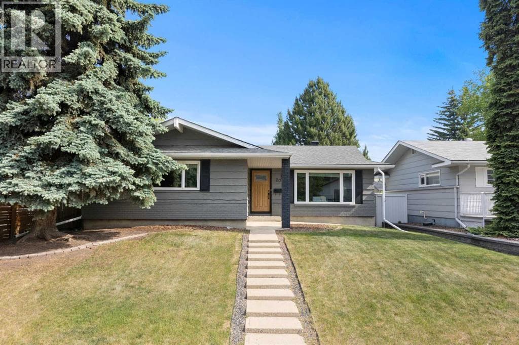20 Mapleburn Drive SE