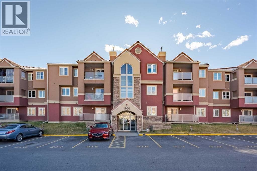 34, 1234 Edenwold Heights NW