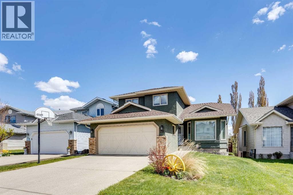 20 MacEwan Ridge View NW