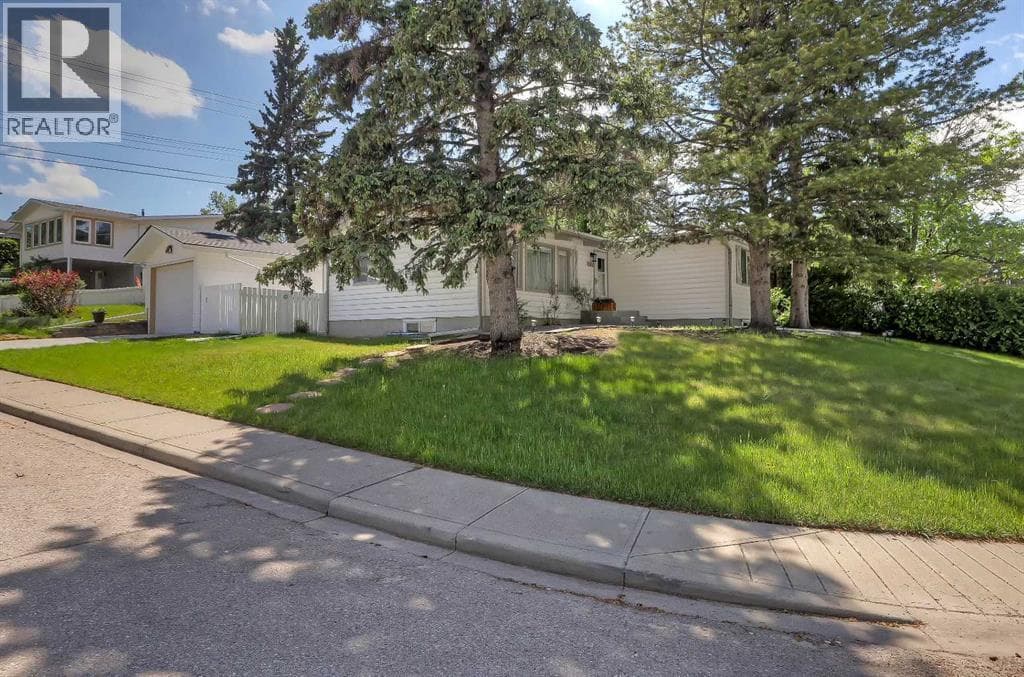 185 Springwood Drive SW
