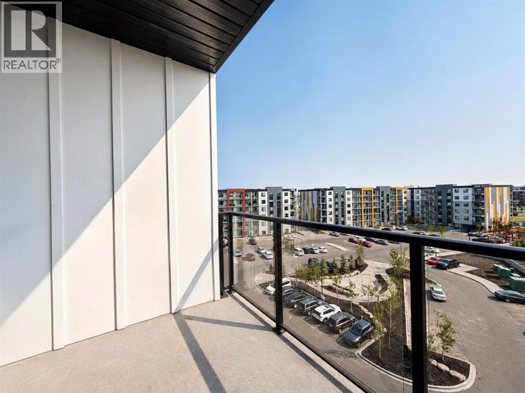 1614, 60 Skyview Ranch Road NE