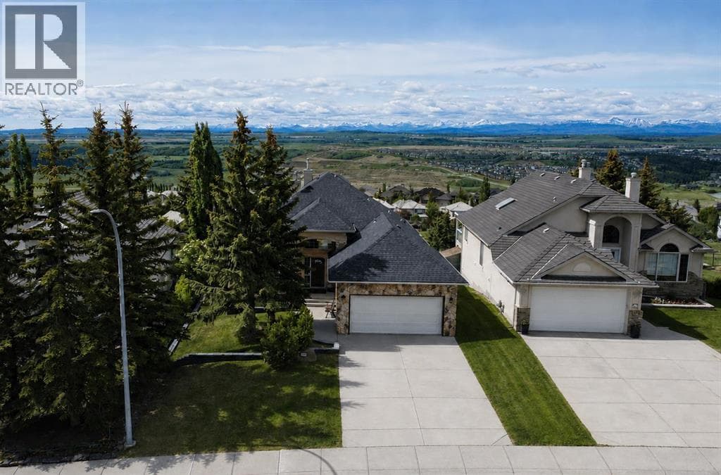 321 Gleneagles View