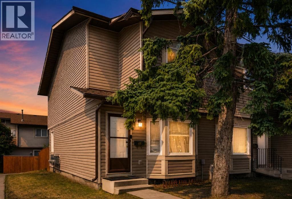 50 Falshire Terrace NE