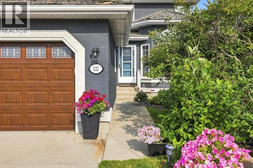 122 Sceptre Close NW