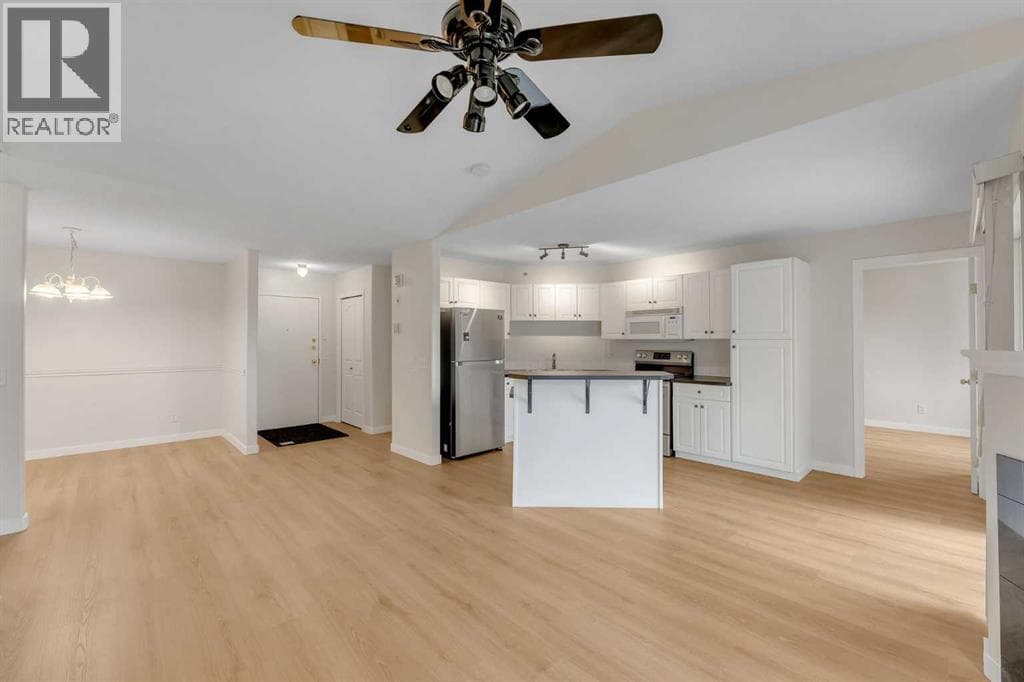 307, 1307 Valleyview Park SE