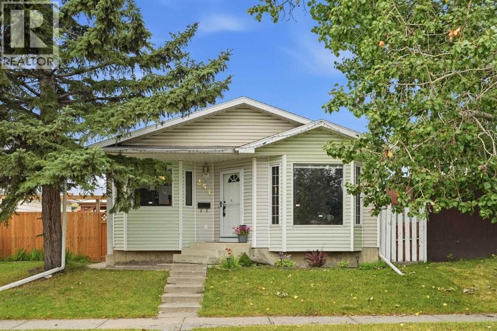 251 Erin Woods Drive SE
