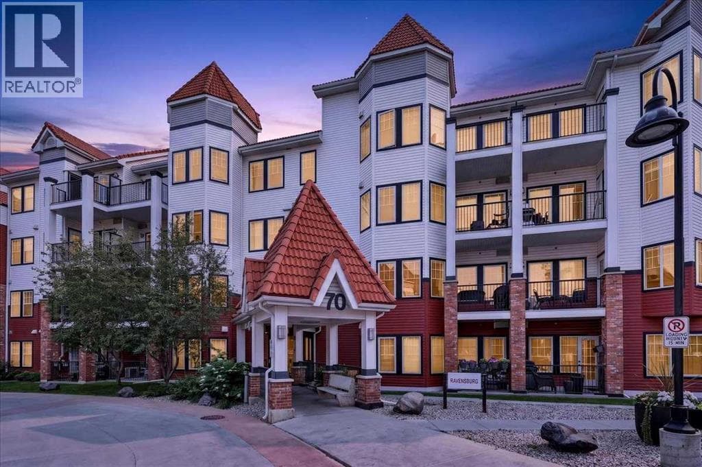 303, 70 Royal Oak Plaza NW