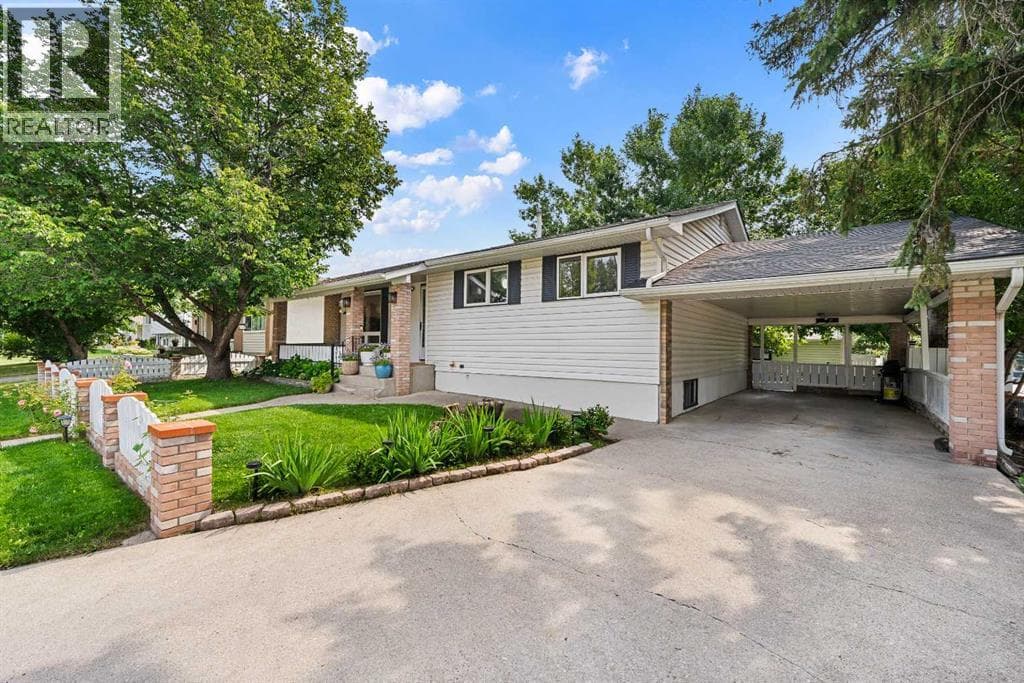 632 Foritana Road SE
