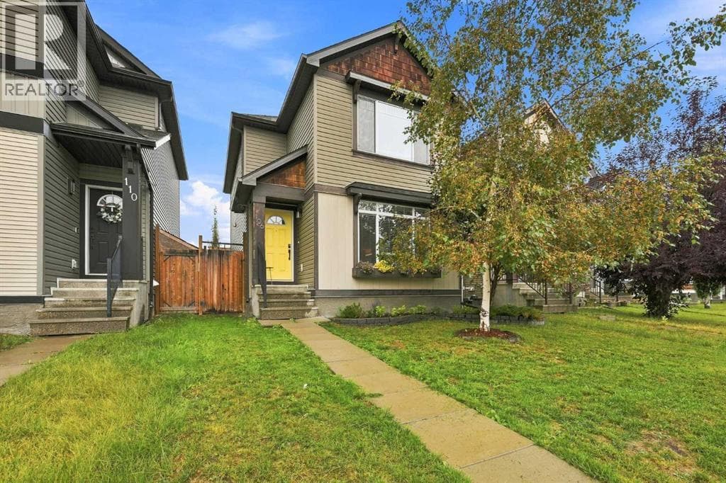 106 Autumn Crescent SE