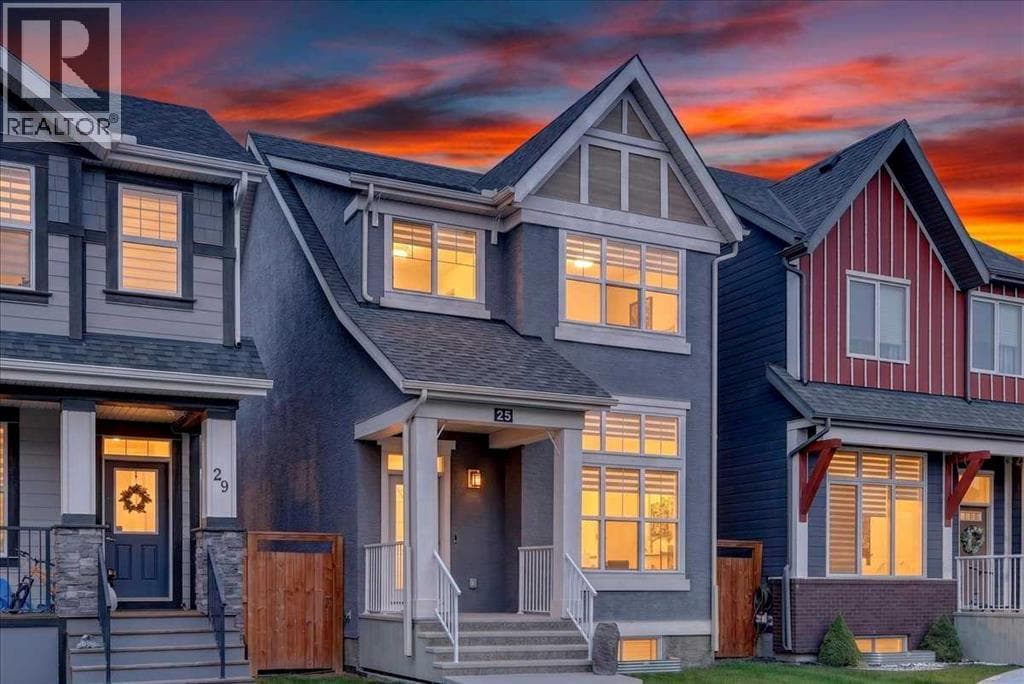 25 Masters Street SE