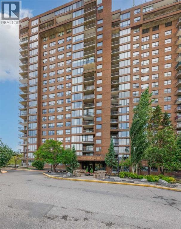 208, 80 Point Mckay Crescent NW