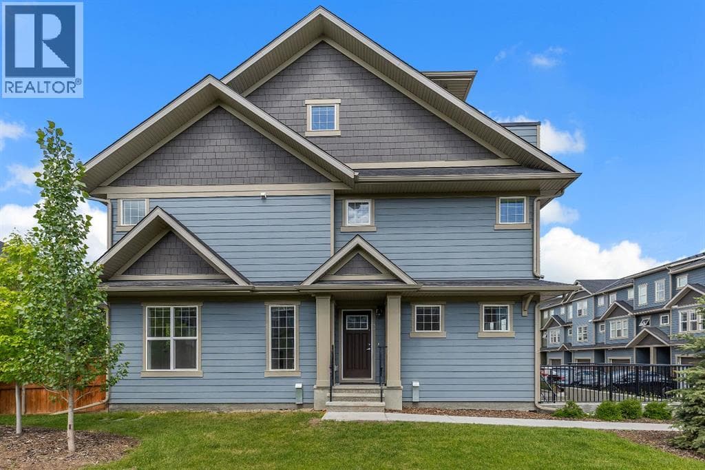 237 Cranbrook Square SE