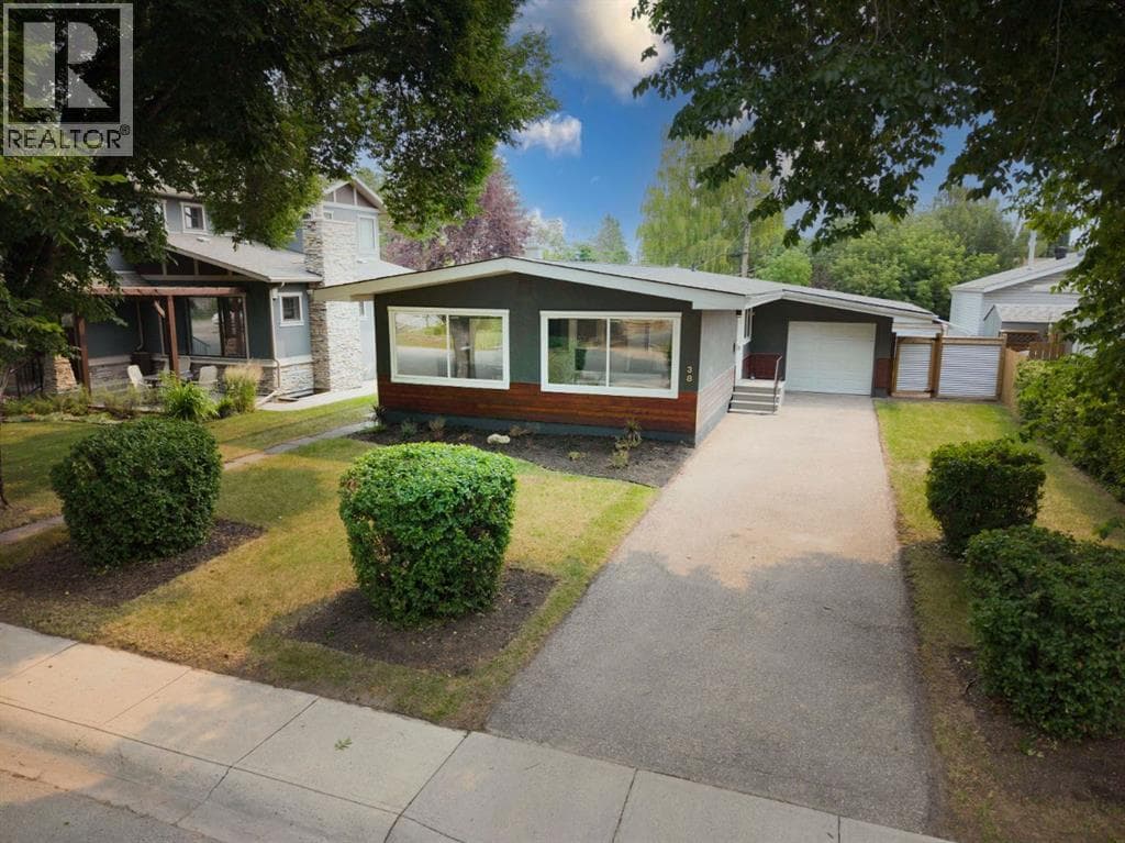 38 Westwood Drive SW
