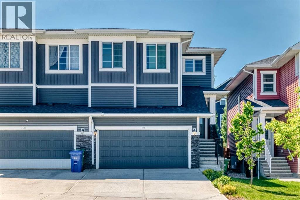 110 Crestbrook Way SW