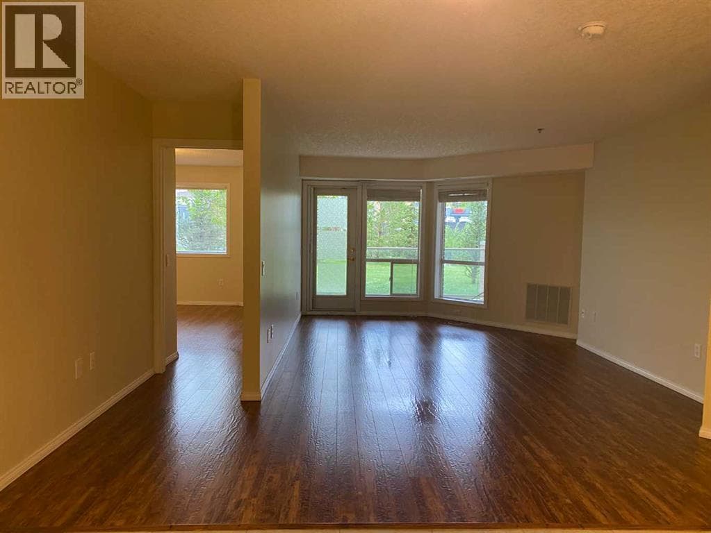 1118, 1818 Simcoe Boulevard SW
