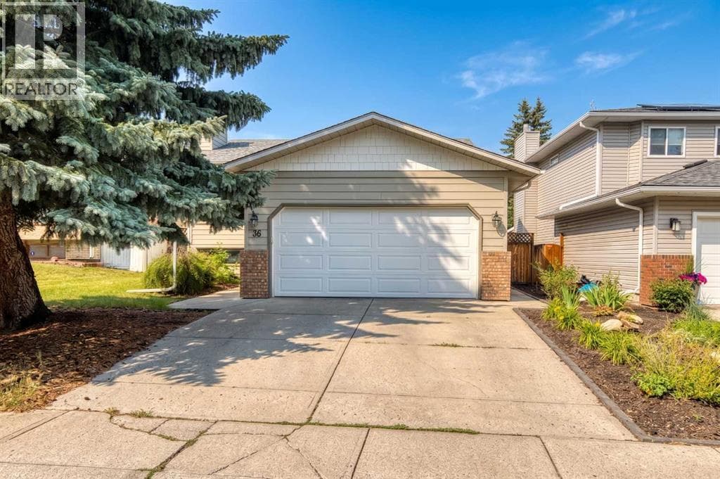 36 Shannon Circle SW