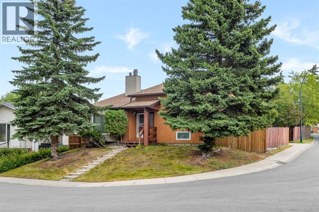 147 Whitlock Close NE