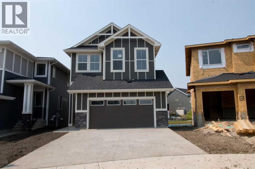127 Sundown Crescent