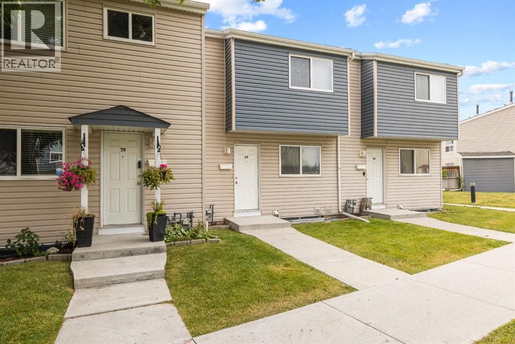 69, 5425 Pensacola Crescent SE
