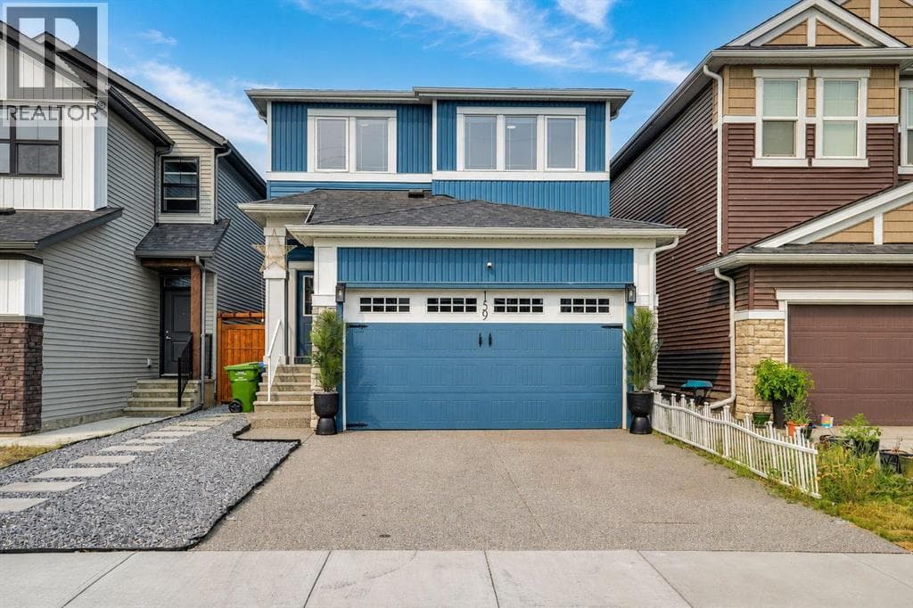 159 Hotchkiss Manor SE