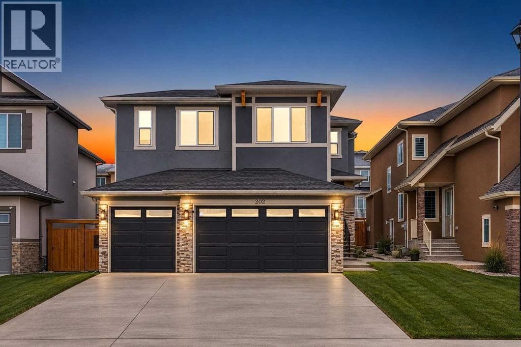 202 Kinniburgh Crescent
