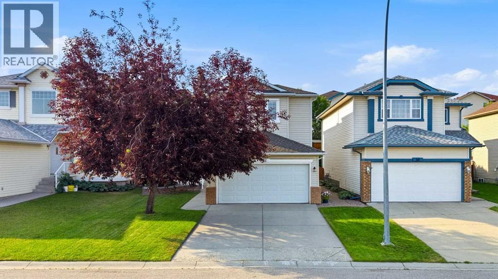 72 Arbour Crest Road NW