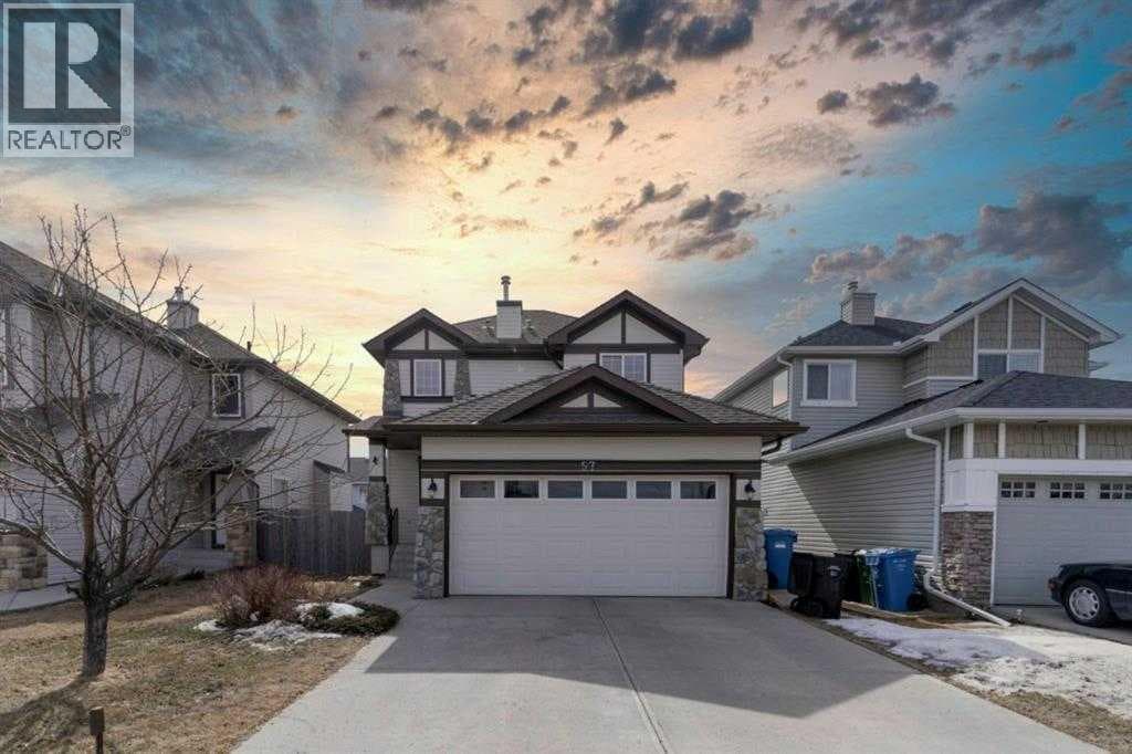57 Royal Birch Crescent NW