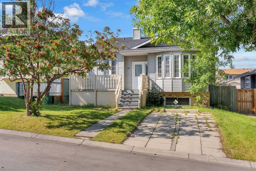 28 Macewan Meadow Link NW