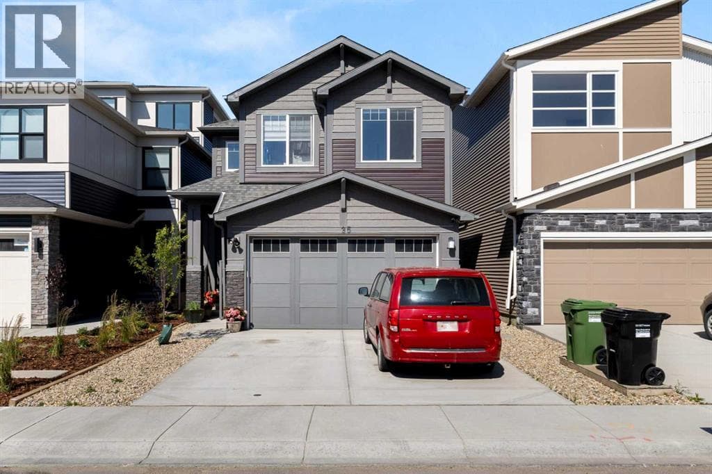 35 Lucas Passage NW