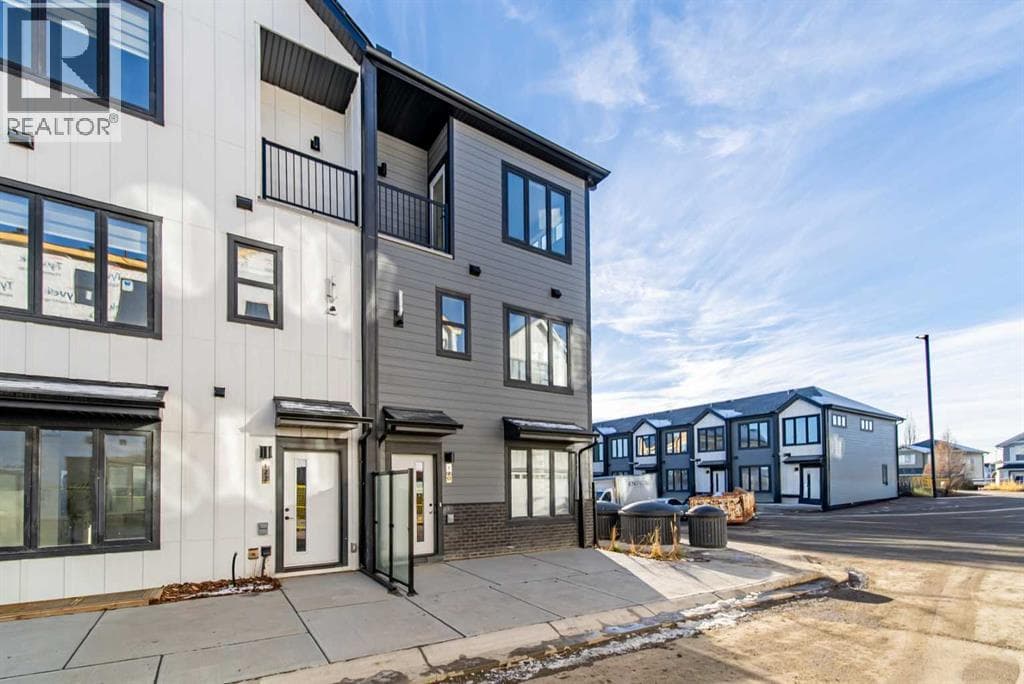 702A, 154 Arbour Lake Court NW