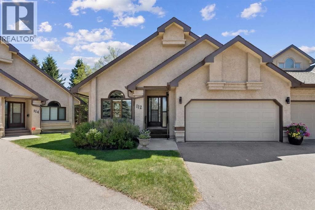 112 Oakbriar Close SW