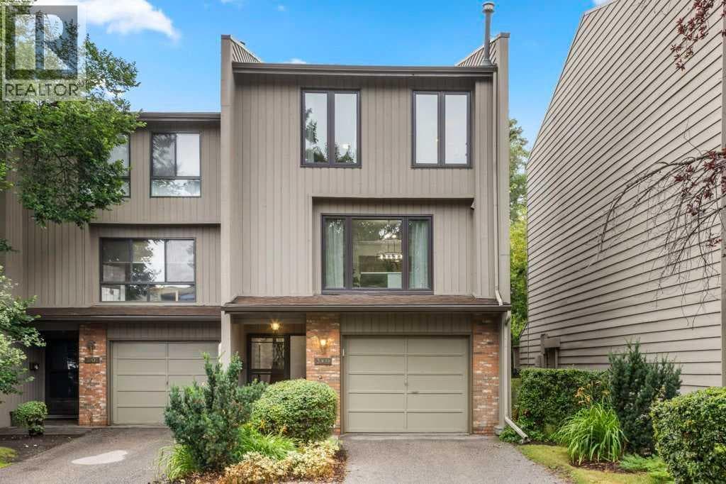 3909 Point Mckay Road NW