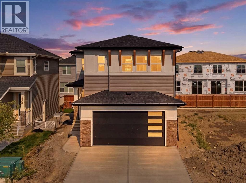 319 Kinniburgh Loop