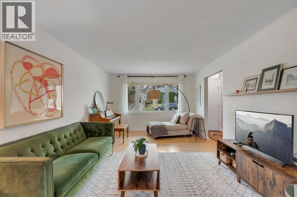 254 Hendon Drive NW