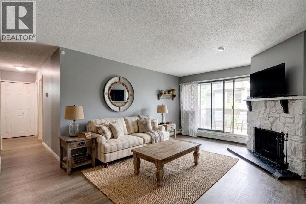 324, 10120 Brookpark Boulevard SW