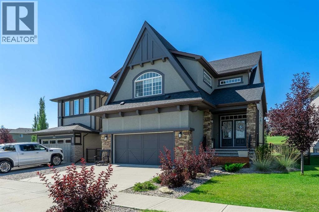 236 Hillcrest Drive SW