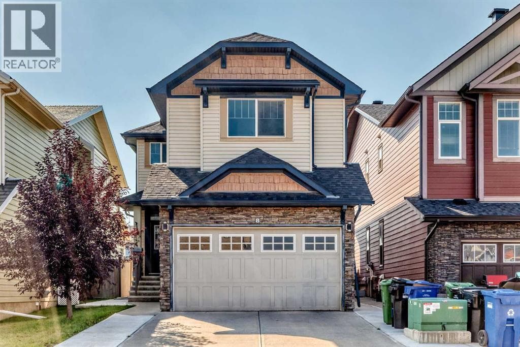 8 Skyview Point Terrace NE