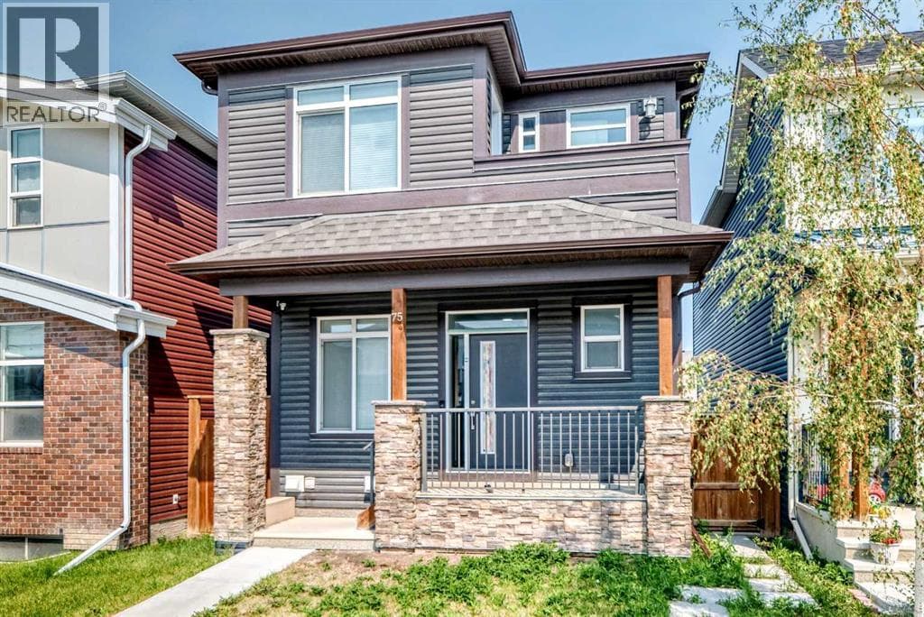 75 Howse Crescent NE