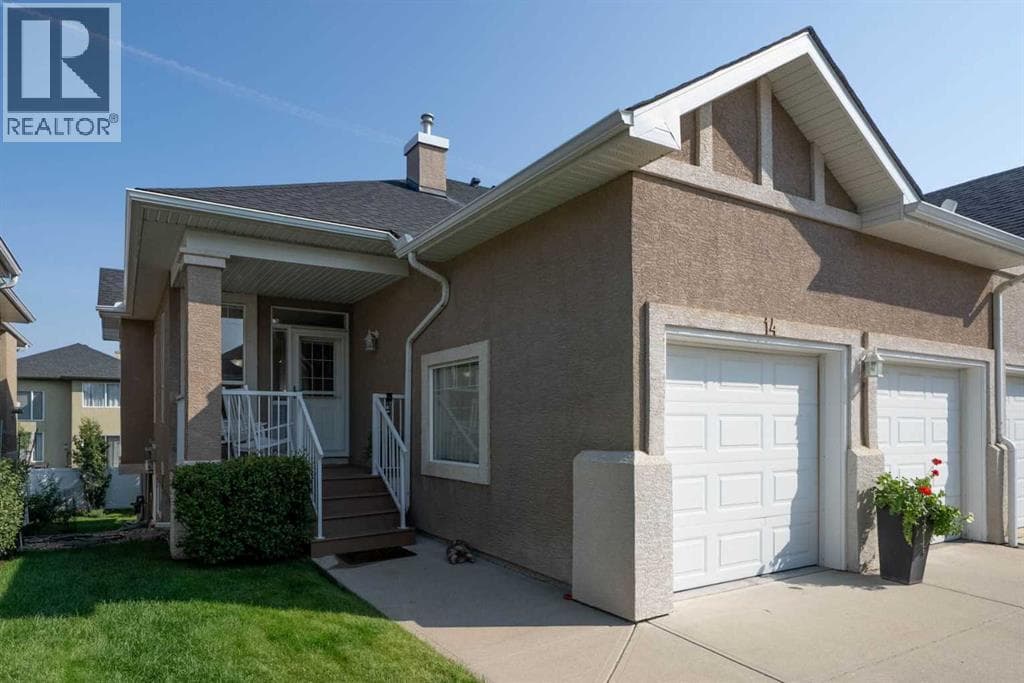14 Evercreek Bluffs Place SW