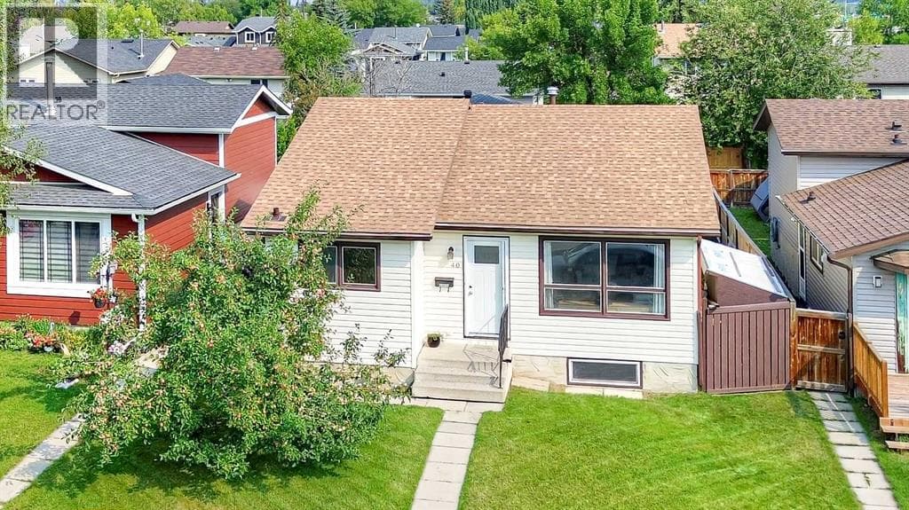 40 River Valley Crescent SE