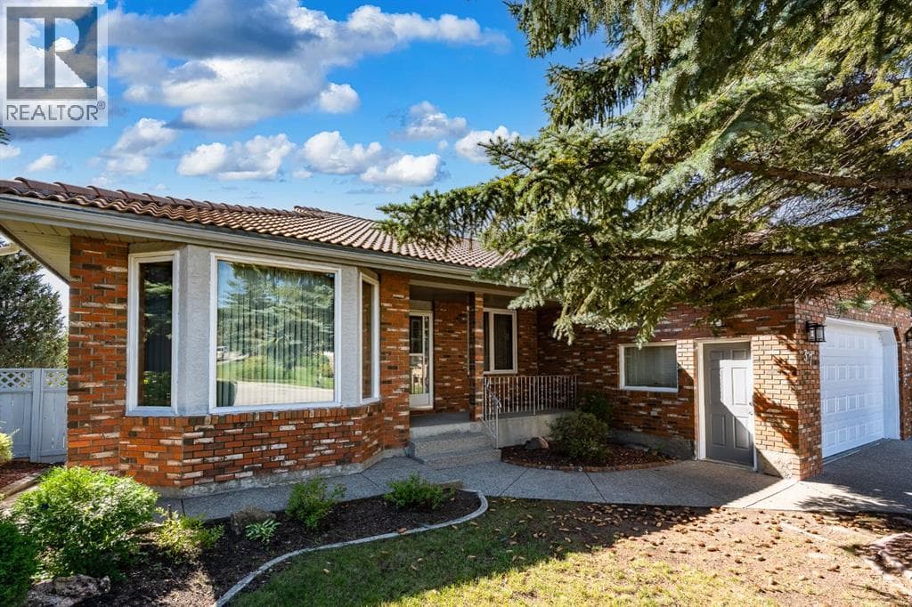 37 Edgeview Road NW