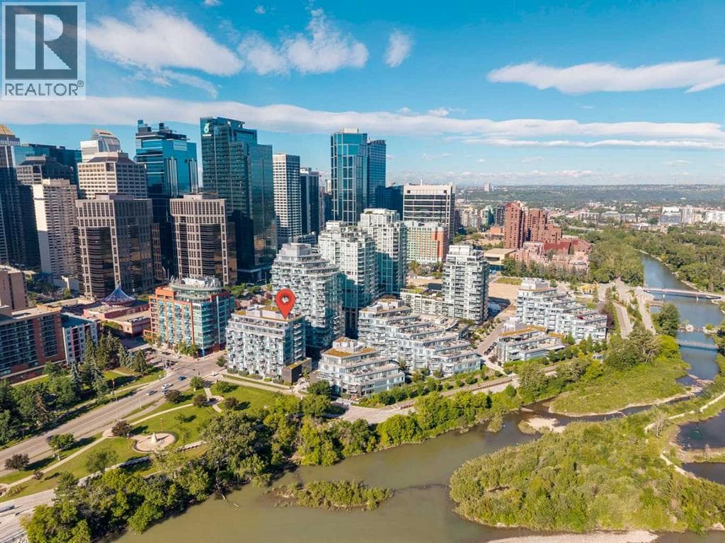 901, 118 Waterfront Court SW