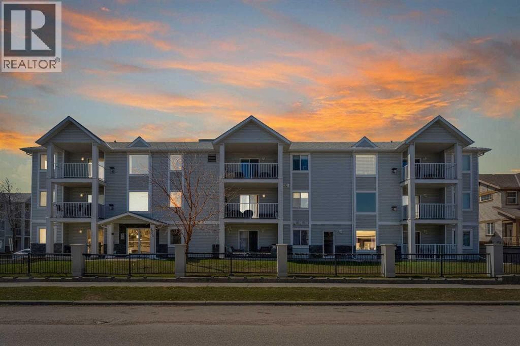 106, 7106 Valleyview Park SE