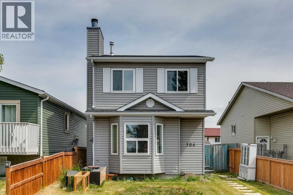 104 Falmere Way NE