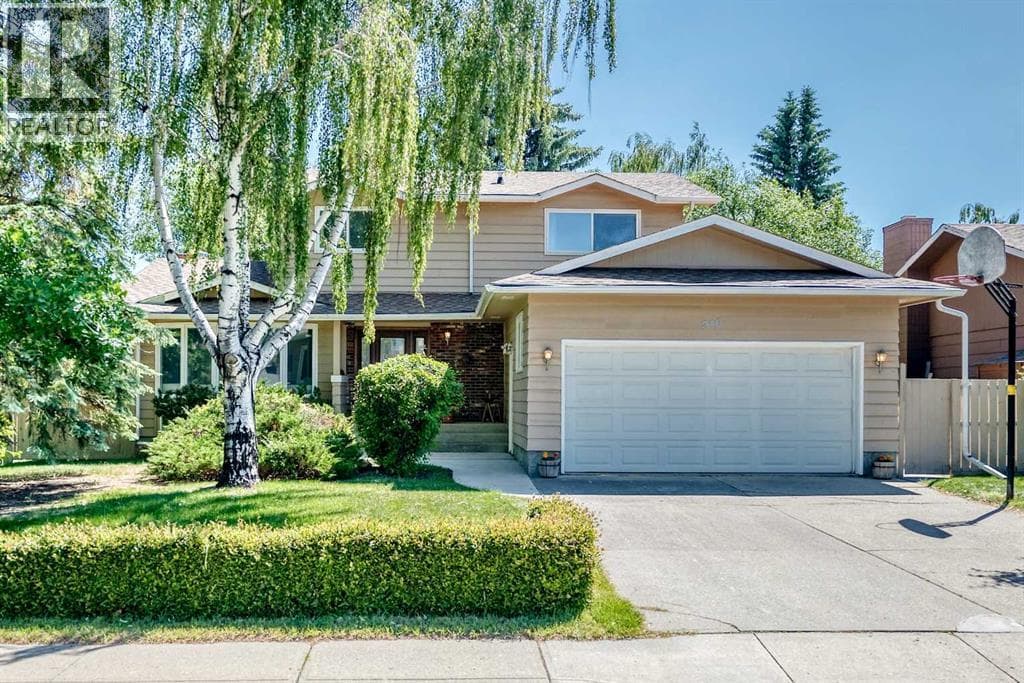 316 Parkland Way SE
