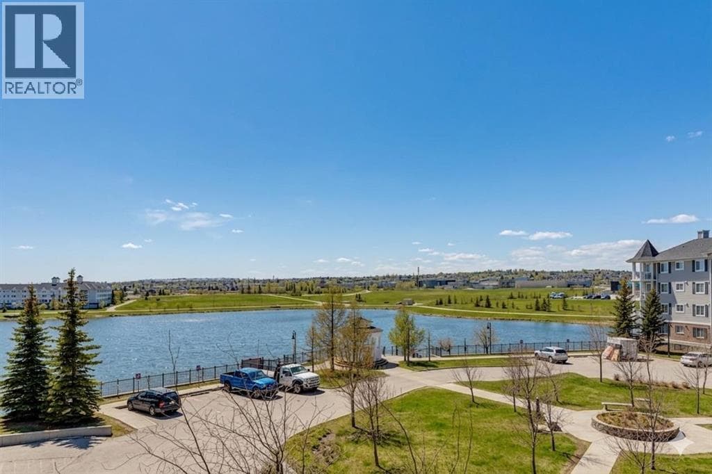 1309, 5 Country Village Park NE